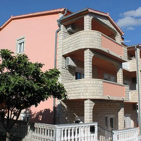 Apartment Mia *